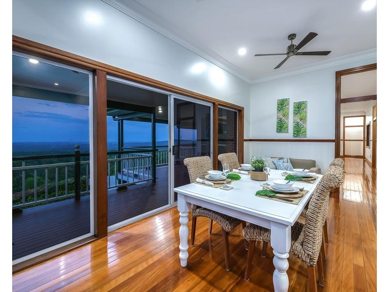 24 Pemberton Close, Mount Nathan QLD 4211