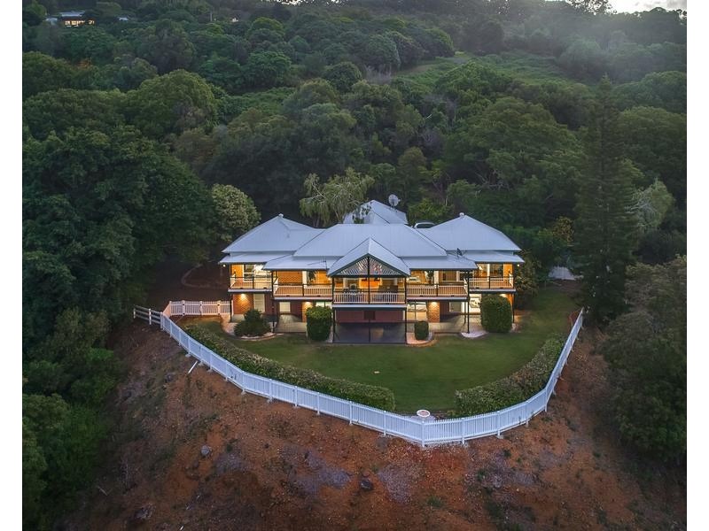 24 Pemberton Close, Mount Nathan QLD 4211