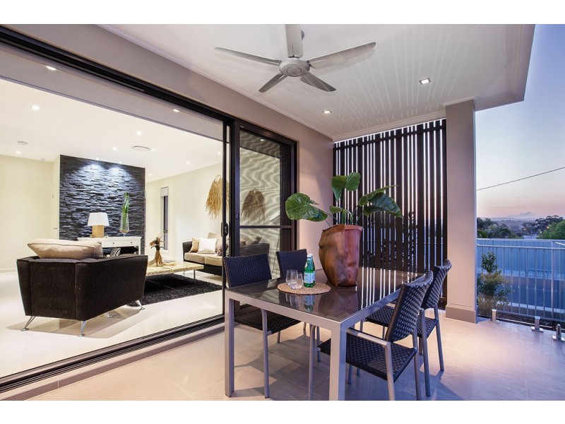 206 Cotlew Street, Ashmore QLD 4214