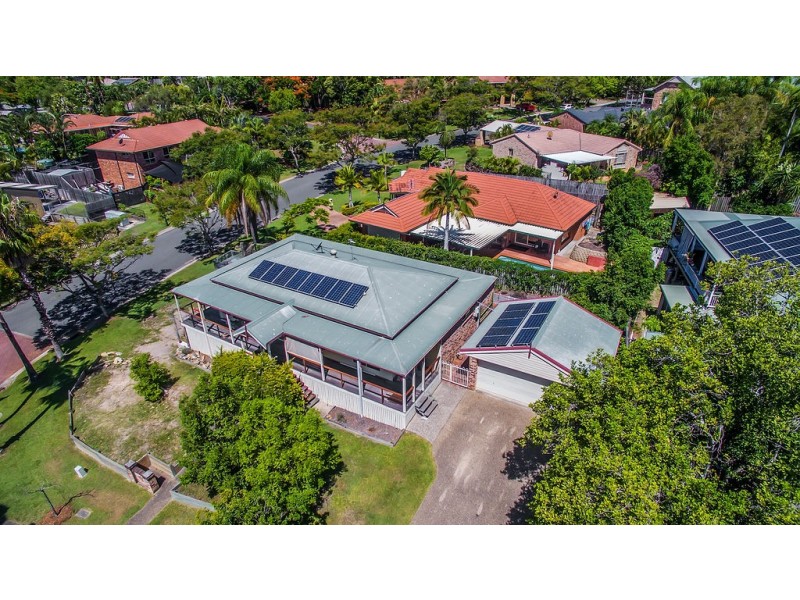 1 Nauru Place, Pacific Pines QLD 4211