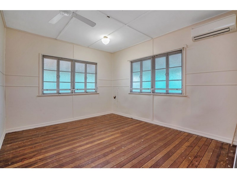 32-34 Station Road, Bethania QLD 4205