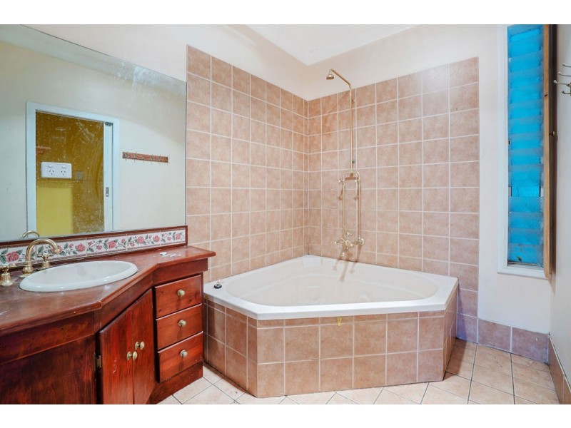 32-34 Station Road, Bethania QLD 4205