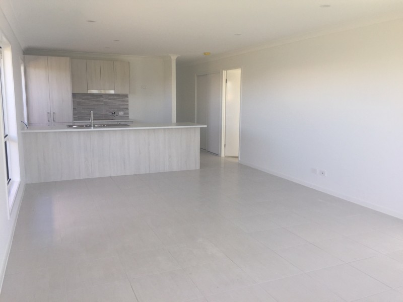 309 Chisolm Way, Pimpama QLD 4209