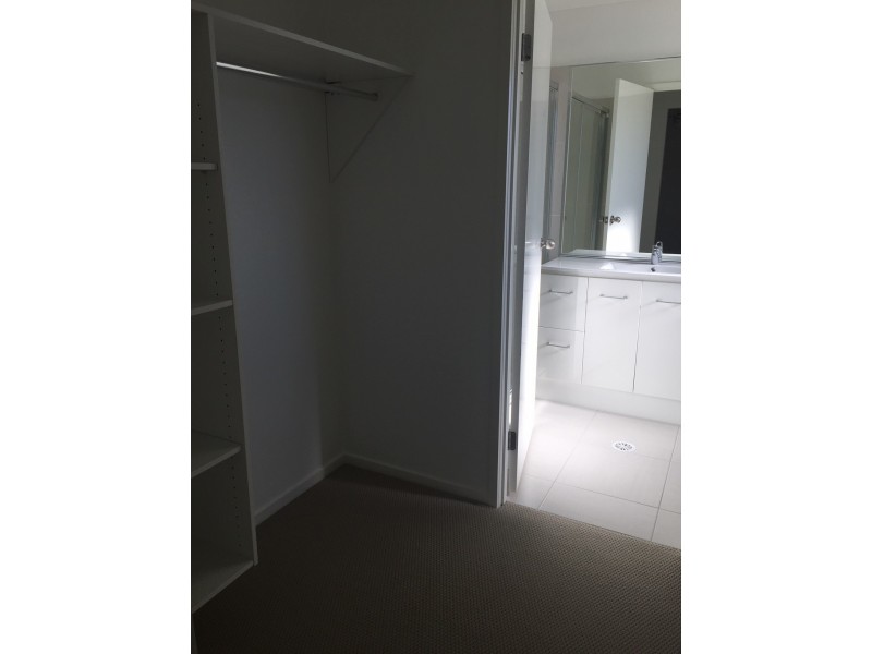 309 Chisolm Way, Pimpama QLD 4209