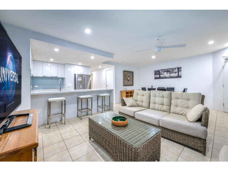 39/2320-2330 Gold Coast Highway, Mermaid Beach QLD 4218