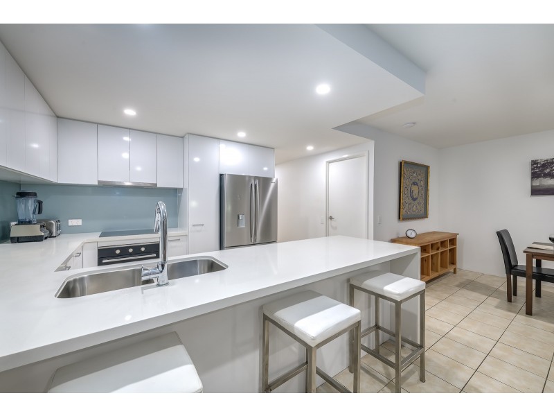 39/2320-2330 Gold Coast Highway, Mermaid Beach QLD 4218