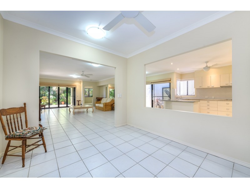 80/76 Bayview Street, Runaway Bay QLD 4216