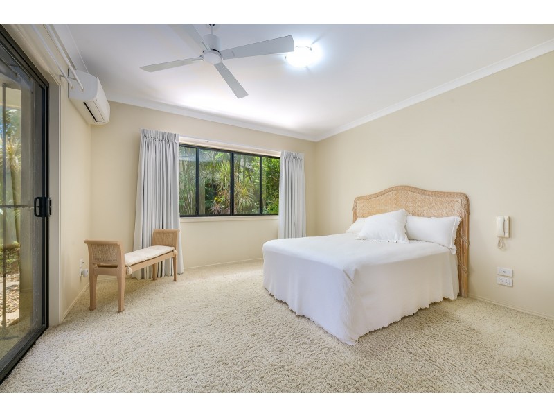 80/76 Bayview Street, Runaway Bay QLD 4216