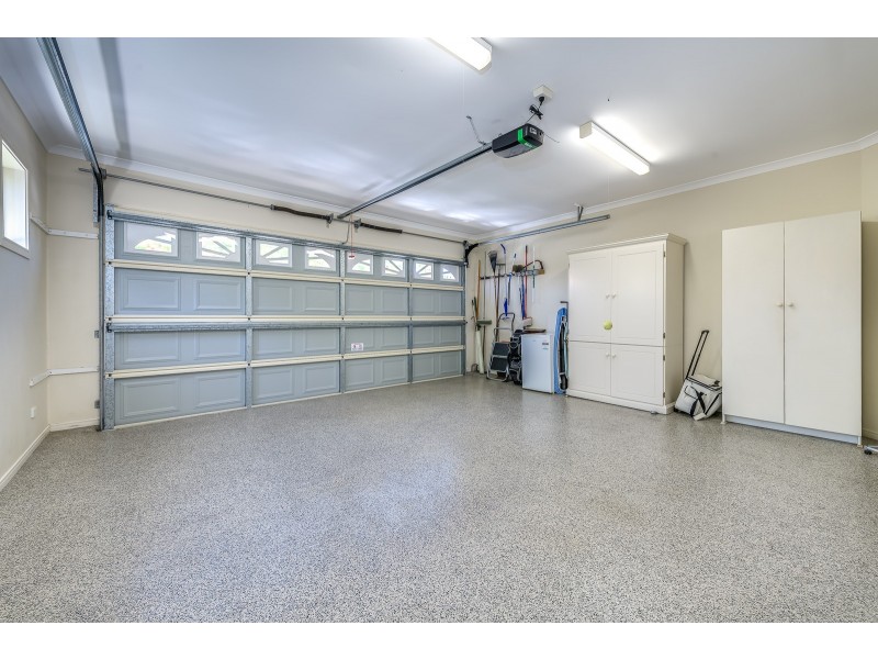80/76 Bayview Street, Runaway Bay QLD 4216