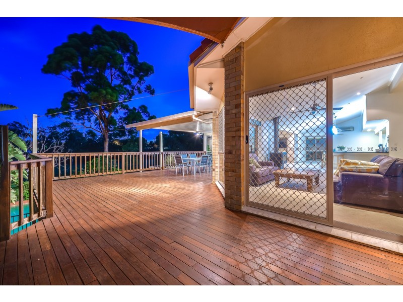 10 Pickworth Court, Parkwood QLD 4214