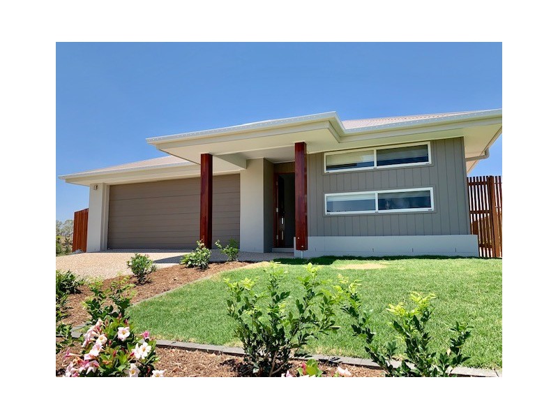 68 Highland Drive, Gleneagle QLD 4285