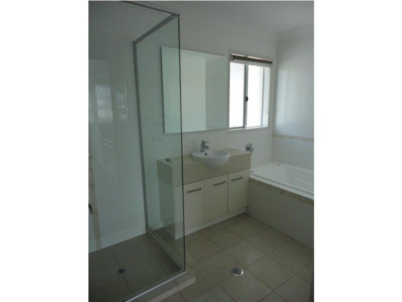 7 Chromata Lane, Coomera QLD 4209