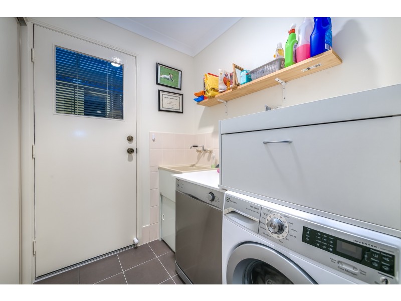 25 Angelo Avenue, Coombabah QLD 4216