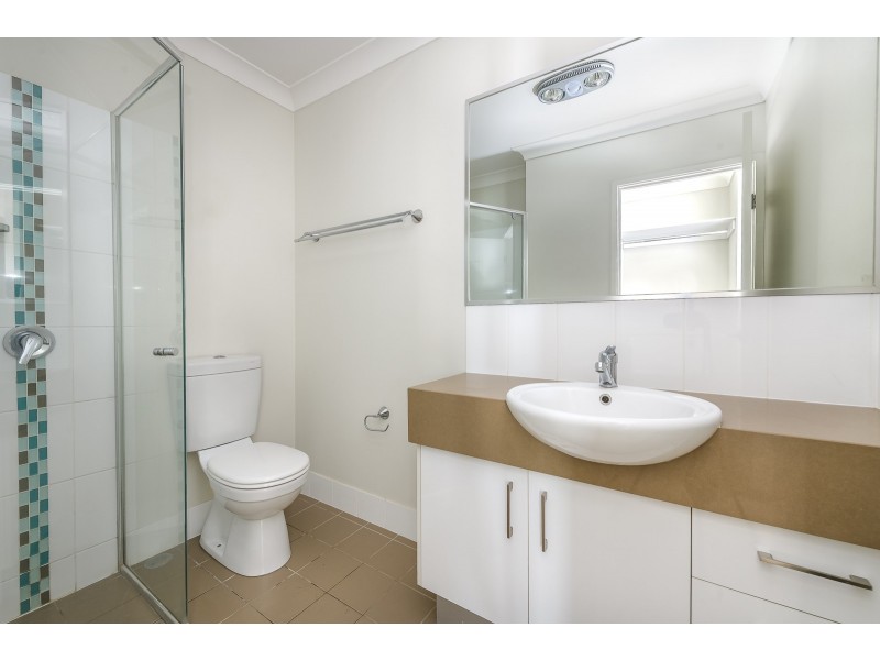 2/46 Buchanan Circuit, Oxenford QLD 4210