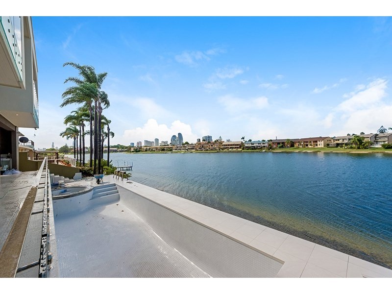 Mermaid Waters QLD 4218