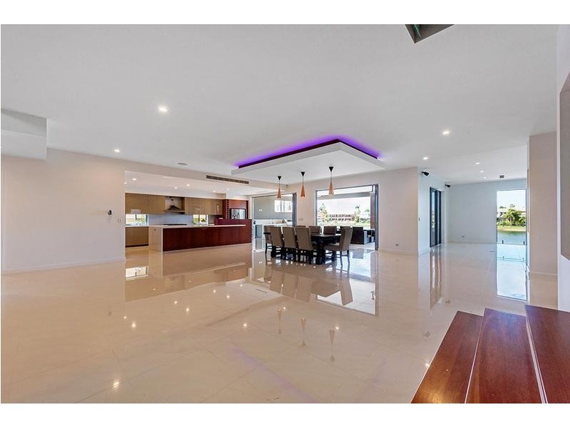 Mermaid Waters QLD 4218