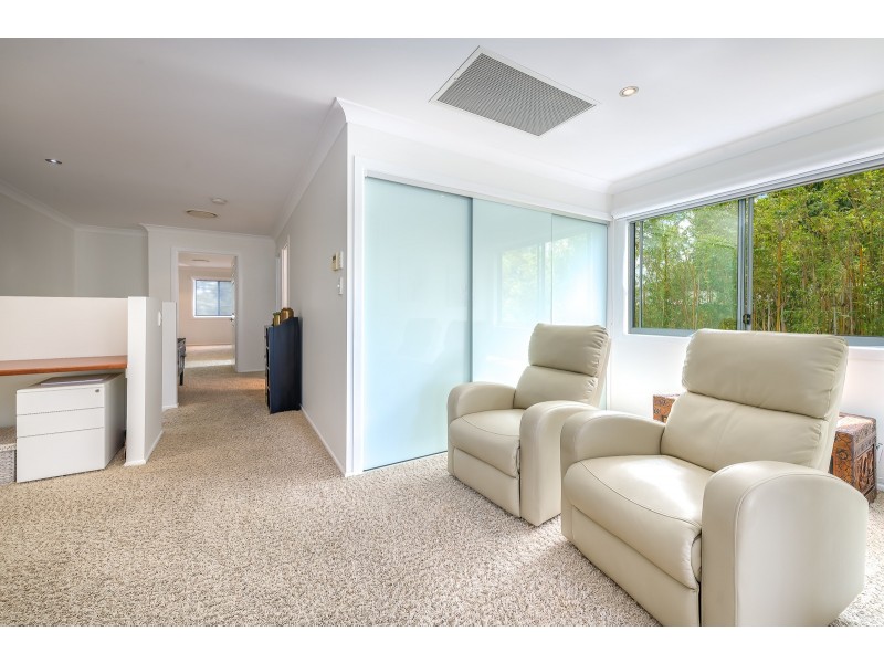 1/7 Sandy Court, Southport QLD 4215