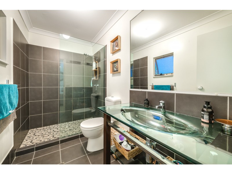 24/191 Greenacre Drive, Arundel QLD 4214