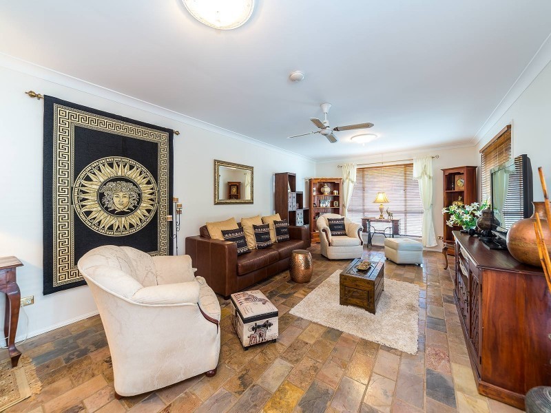 170 Lynwood Drive, Guanaba QLD 4210