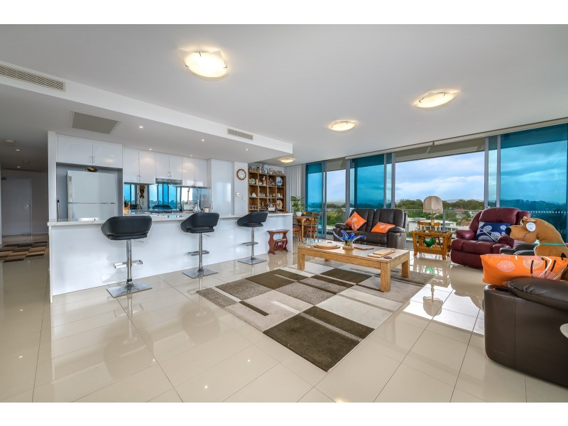 705/15 Compass Drive, Biggera Waters QLD 4216