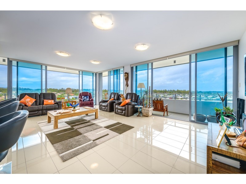 705/15 Compass Drive, Biggera Waters QLD 4216