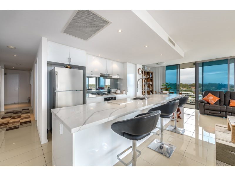 705/15 Compass Drive, Biggera Waters QLD 4216