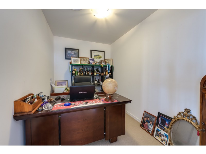 705/15 Compass Drive, Biggera Waters QLD 4216