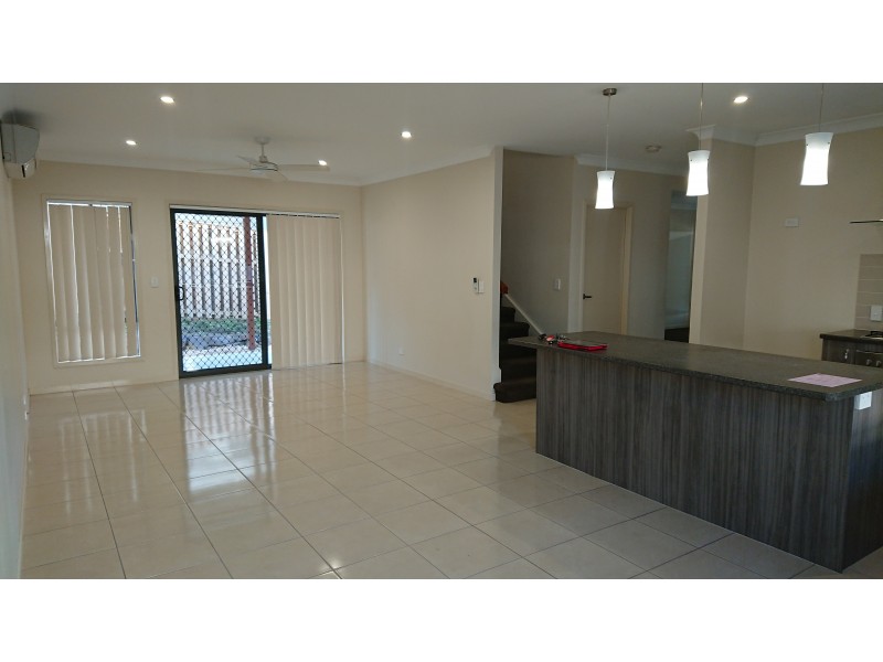 42 Rose Valley Drive, Upper Coomera QLD 4209