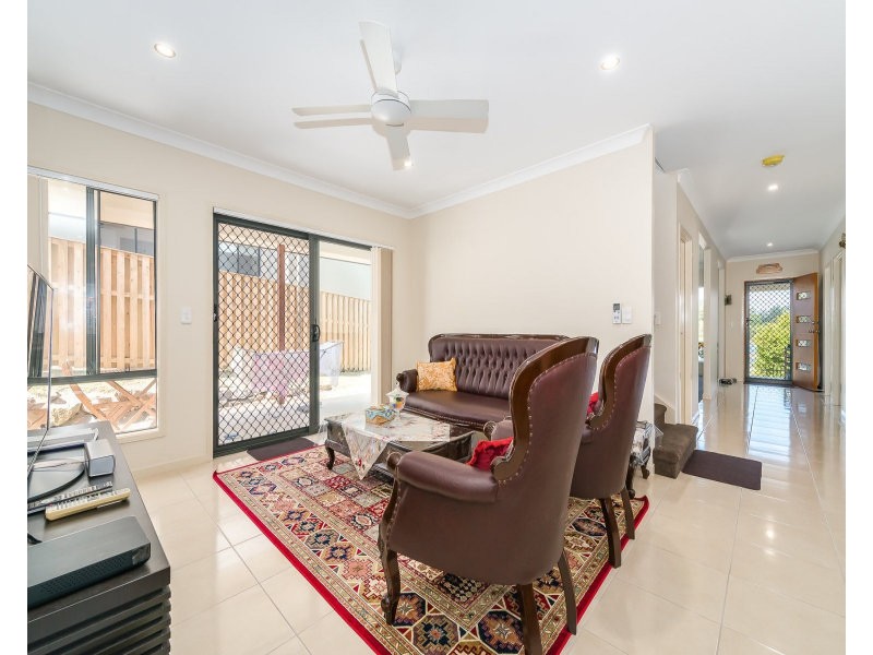 42 Rose Valley Drive, Upper Coomera QLD 4209