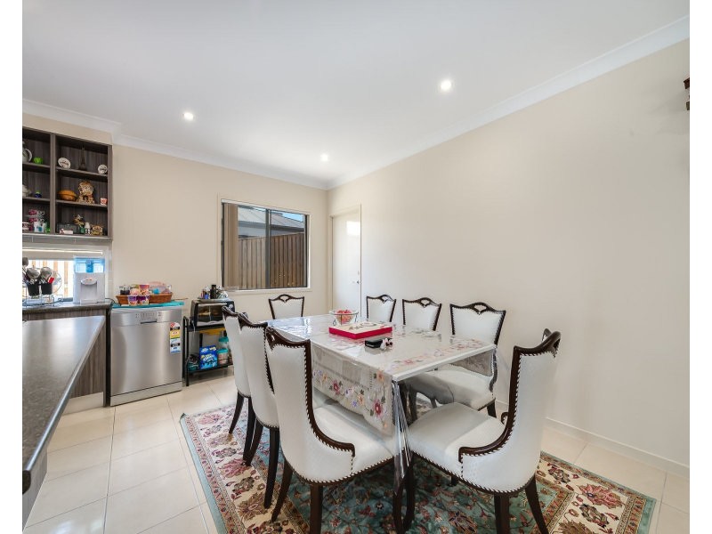 42 Rose Valley Drive, Upper Coomera QLD 4209