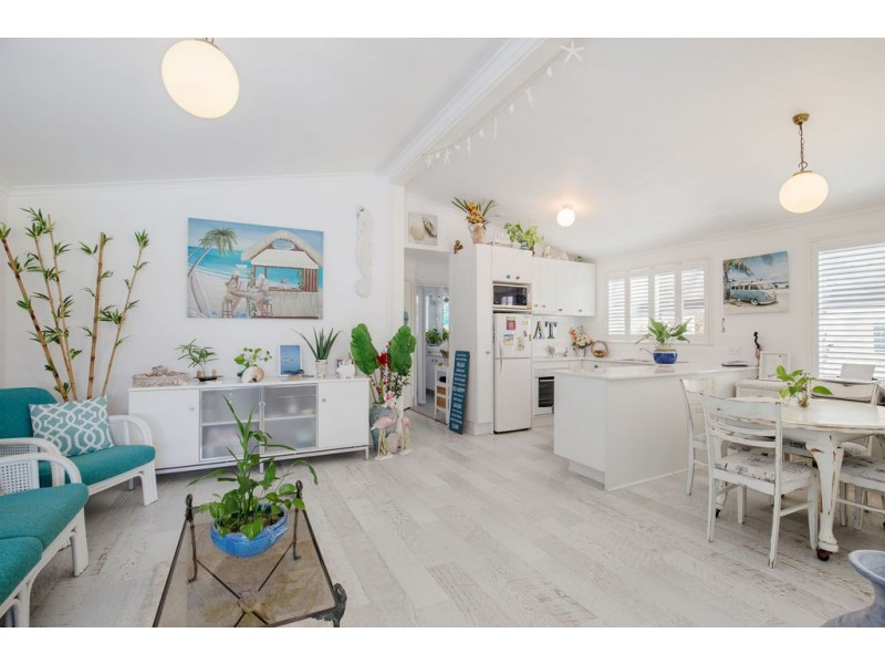 134/570 Pine Ridge Road, Coombabah QLD 4216