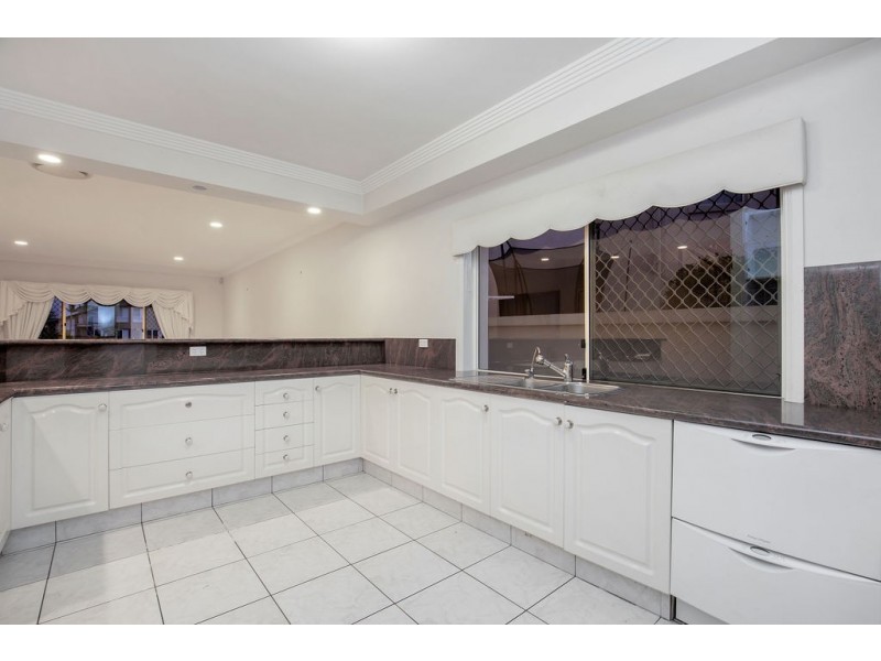 53 Cockleshell Court, Runaway Bay QLD 4216