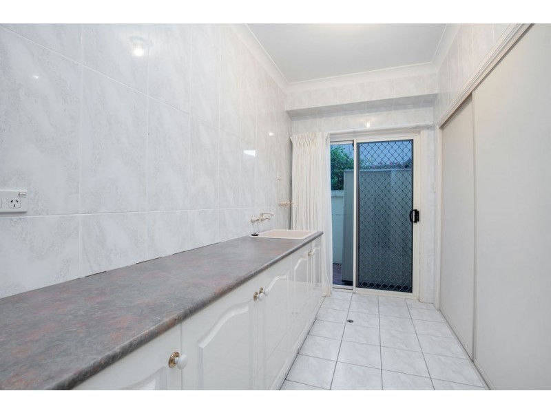 53 Cockleshell Court, Runaway Bay QLD 4216