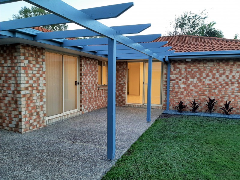 49 Greenacre Drive, Parkwood QLD 4214