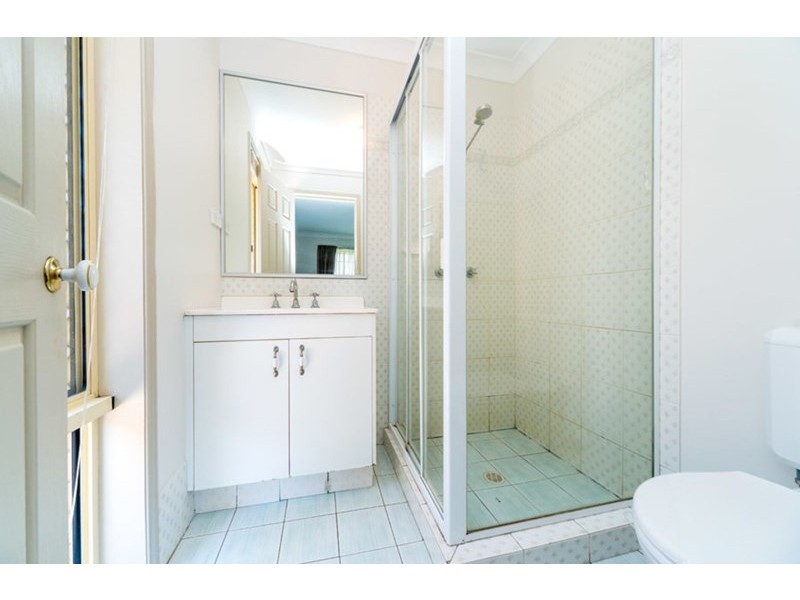 27 Alcott Court, Parkwood QLD 4214