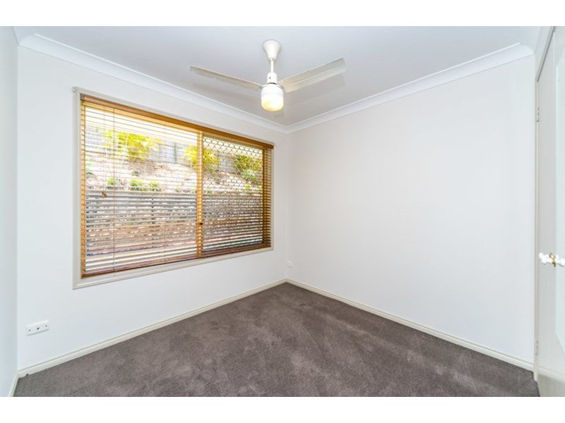 27 Alcott Court, Parkwood QLD 4214