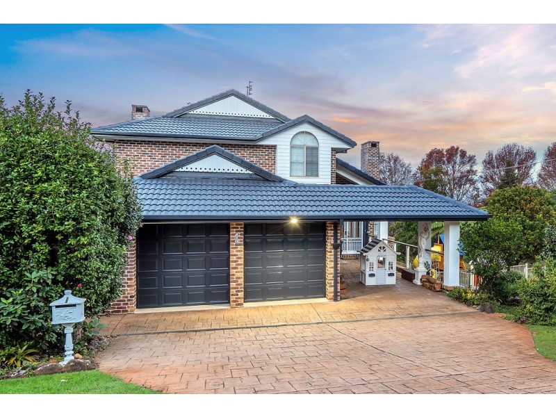 1 Tweed Heads Avenue, Tamborine Mountain QLD 4272
