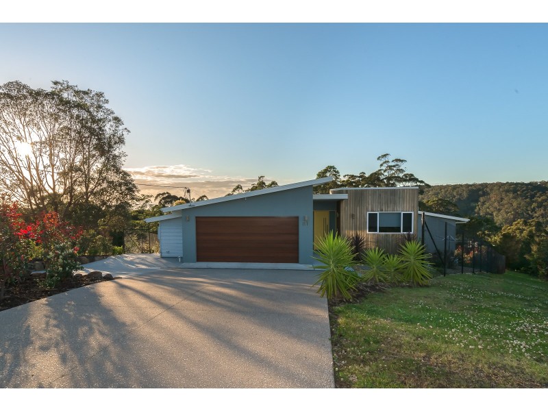 81 Magnetic Drive, Tamborine Mountain QLD 4272