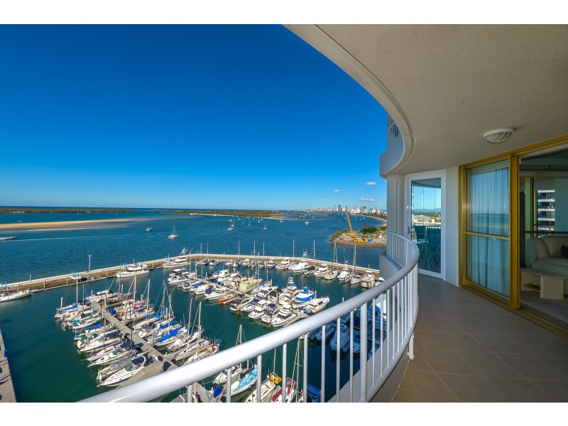 24/19 Oatland Esplanade, Runaway Bay QLD 4216 Platinum Properties