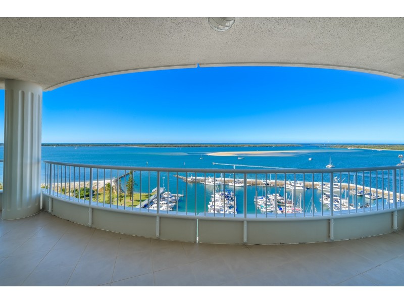 24/19 Oatland Esplanade, Runaway Bay QLD 4216 Platinum Properties