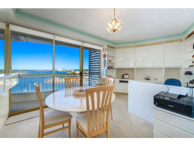 24/19 Oatland Esplanade, Runaway Bay QLD 4216 Platinum Properties