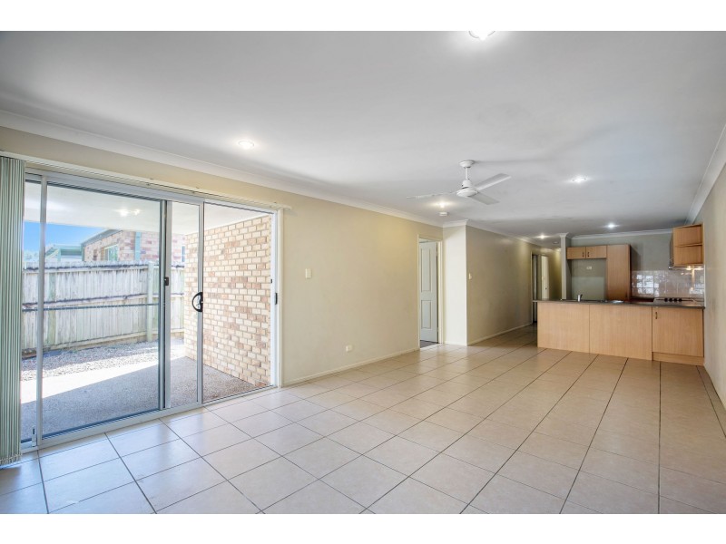 2/36 Merton Drive, Upper Coomera QLD 4209