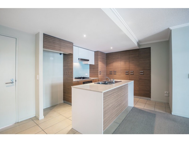 6/154 Musgrave Avenue, Southport QLD 4215