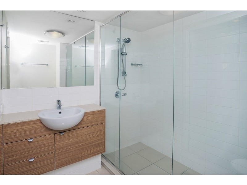 6/154 Musgrave Avenue, Southport QLD 4215