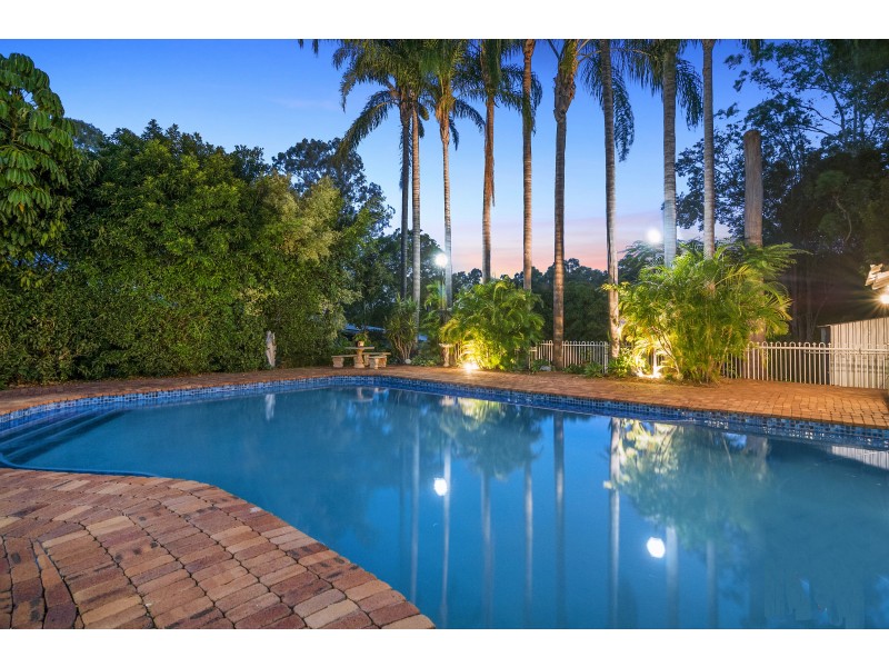 9 Loffs Road, Loganholme QLD 4129