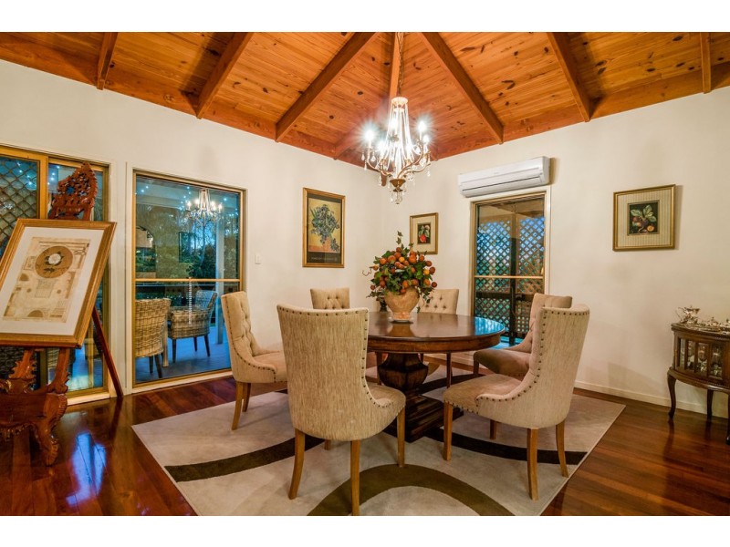 9 Loffs Road, Loganholme QLD 4129