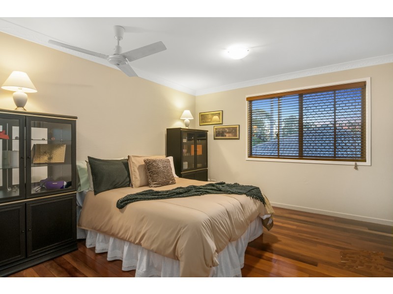 9 Loffs Road, Loganholme QLD 4129