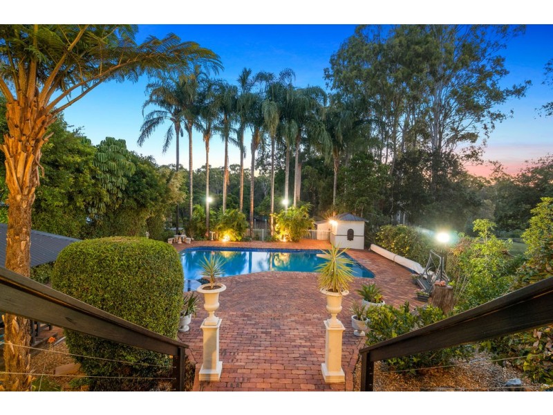 9 Loffs Road, Loganholme QLD 4129