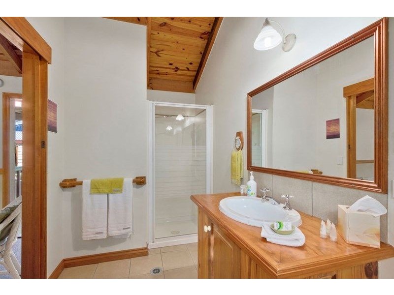 19-23 Witherby Crescent, Tamborine Mountain QLD 4272