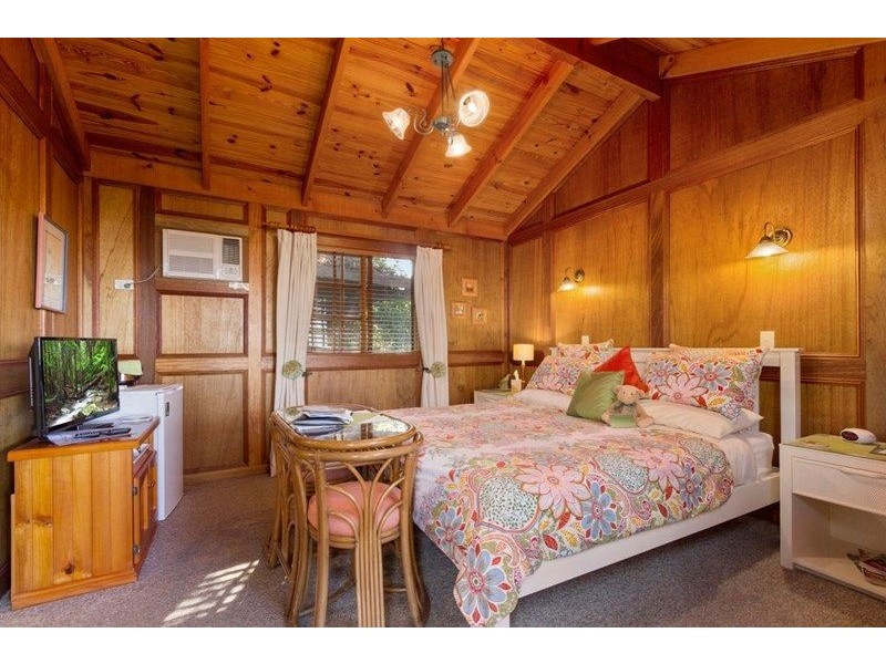 19-23 Witherby Crescent, Tamborine Mountain QLD 4272